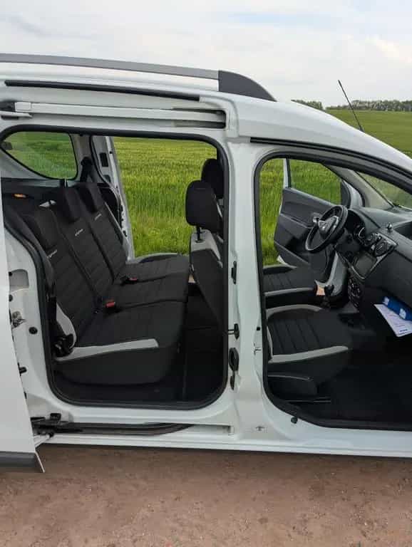 Dacia Dokker TCe 130 GPF Stepway Plus 12/2020-photo-1