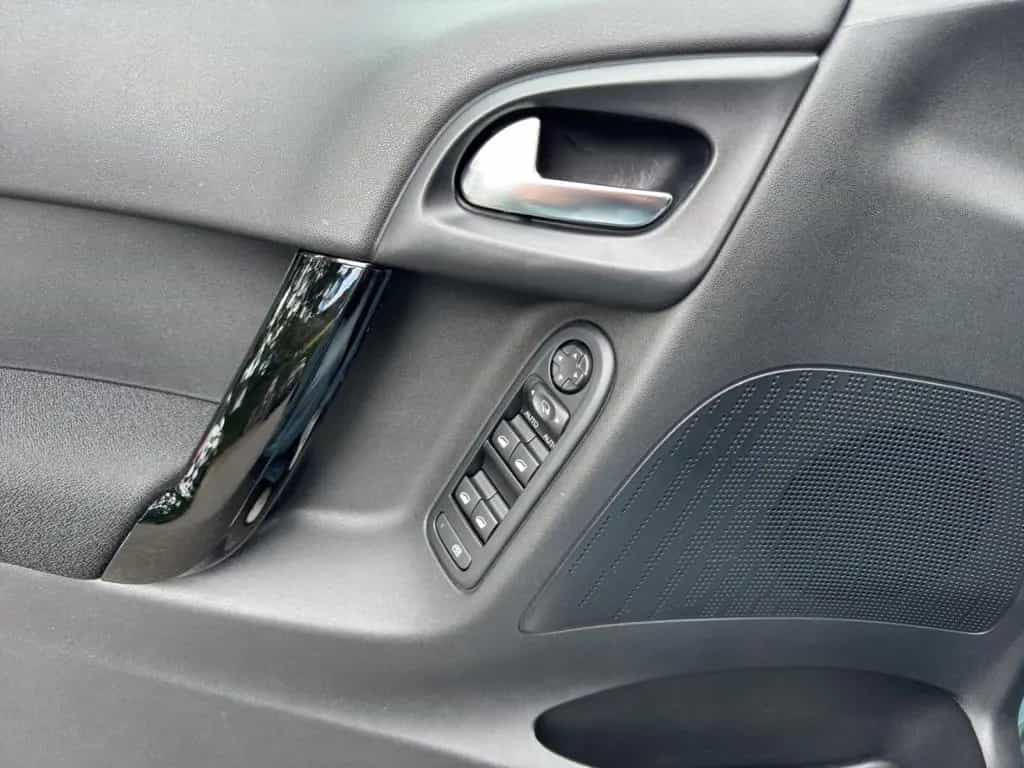 Citroën C3 Exclusive III PURETECH 110 Stop + Start EXCLU 09/2016-photo-11