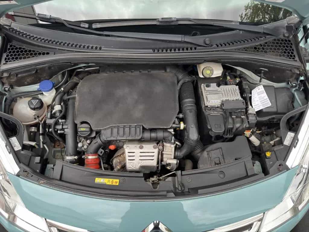 Citroën C3 Exclusive III PURETECH 110 Stop + Start EXCLU 09/2016-photo-18