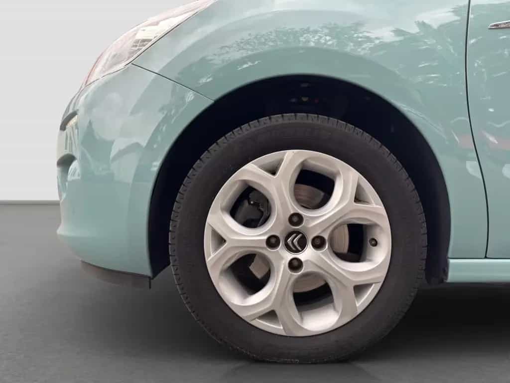 Citroën C3 Exclusive III PURETECH 110 Stop + Start EXCLU 09/2016-photo-19