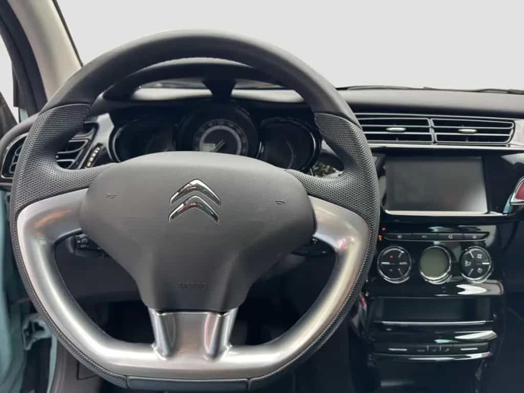 Citroën C3 Exclusive III PURETECH 110 Stop + Start EXCLU 09/2016-photo-9
