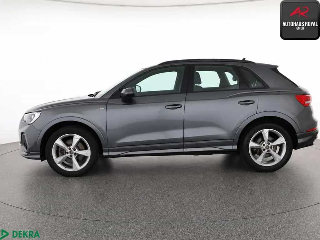 Audi Q3 45 TFSI qu S LINE KEYLESS,CARPLAY,AMBIENTE 11/2020-photo-1