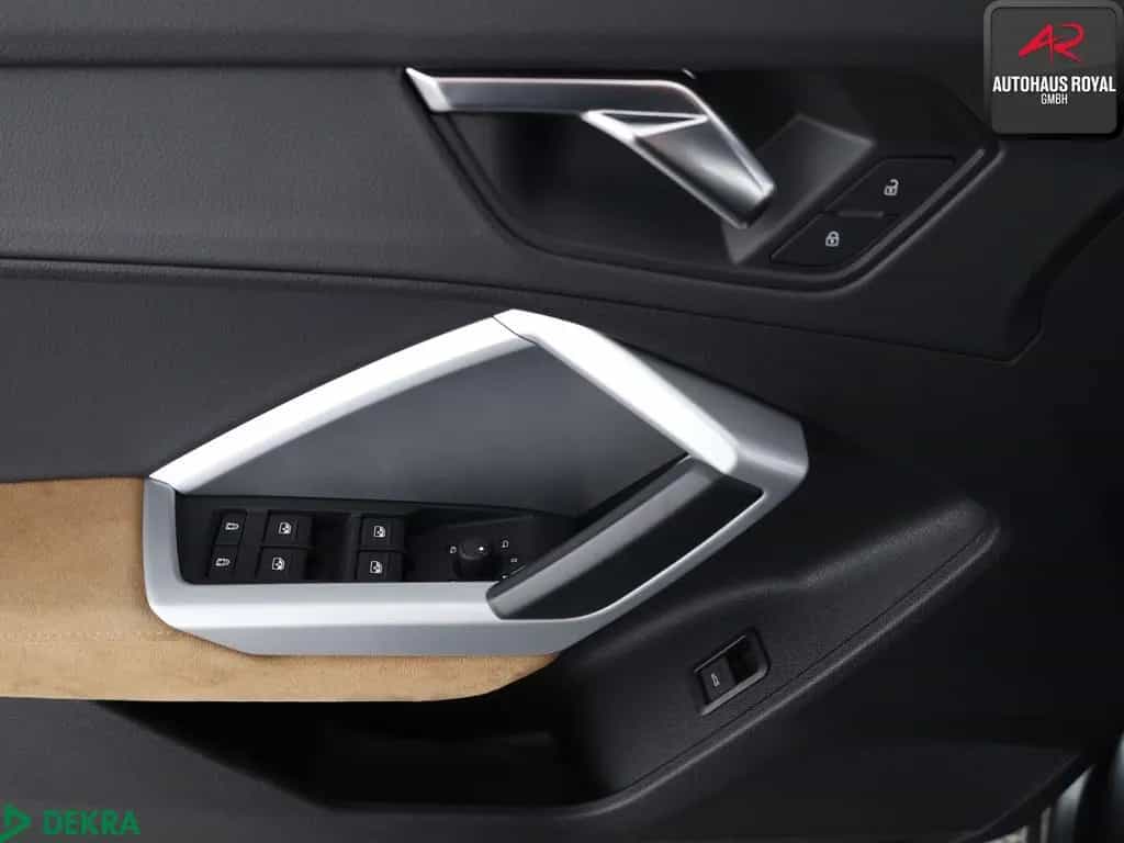 Audi Q3 45 TFSI qu S LINE KEYLESS,CARPLAY,AMBIENTE 11/2020-photo-19