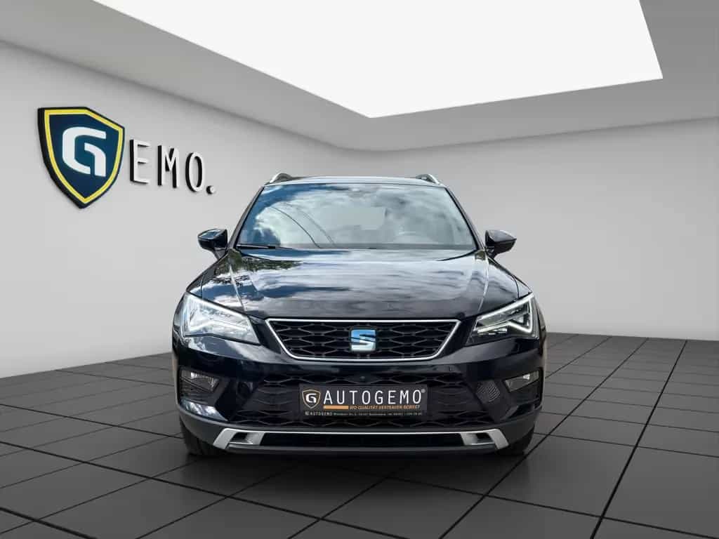 Seat Ateca Xcellence PANO 360° ACC NAVI SOUND LED 05/2017-photo-1