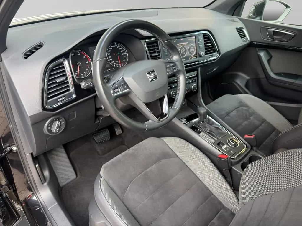 Seat Ateca Xcellence PANO 360° ACC NAVI SOUND LED 05/2017-photo-14