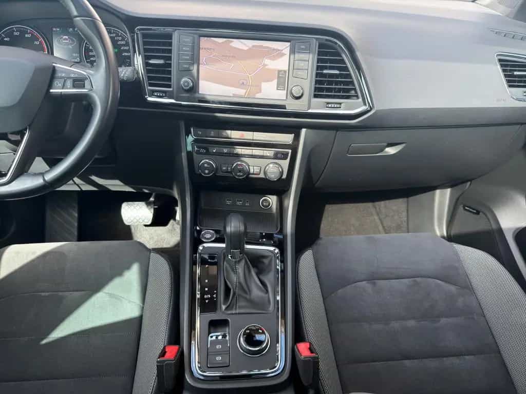 Seat Ateca Xcellence PANO 360° ACC NAVI SOUND LED 05/2017-photo-18