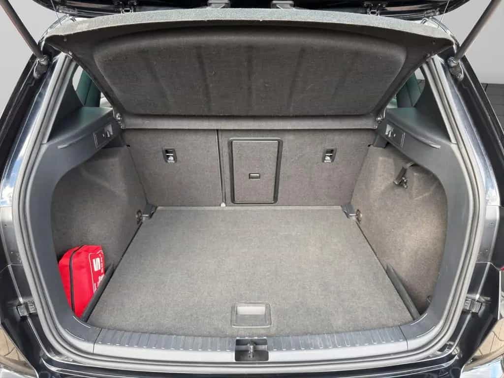 Seat Ateca Xcellence PANO 360° ACC NAVI SOUND LED 05/2017-photo-23