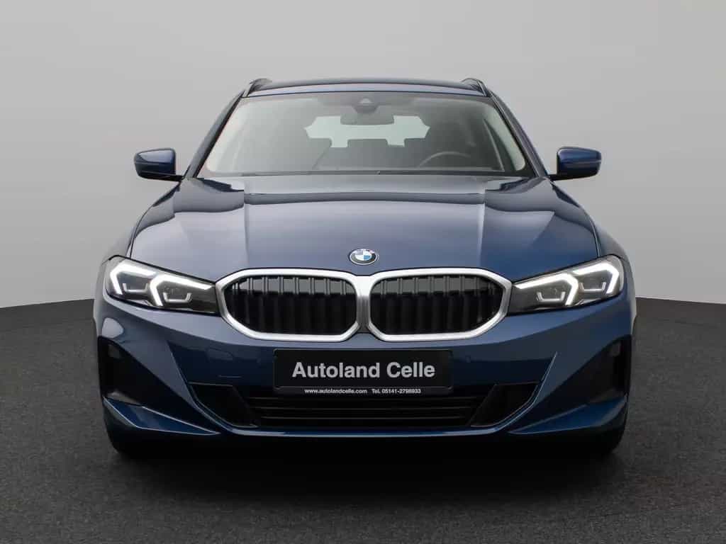 BMW 3 Series i DAB CockPit+ Widscreen Geschwindigkeitsreg 03/2023-photo-1