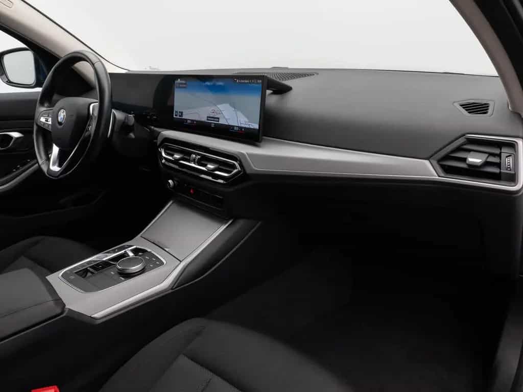 BMW 3 Series i DAB CockPit+ Widscreen Geschwindigkeitsreg 03/2023-photo-23