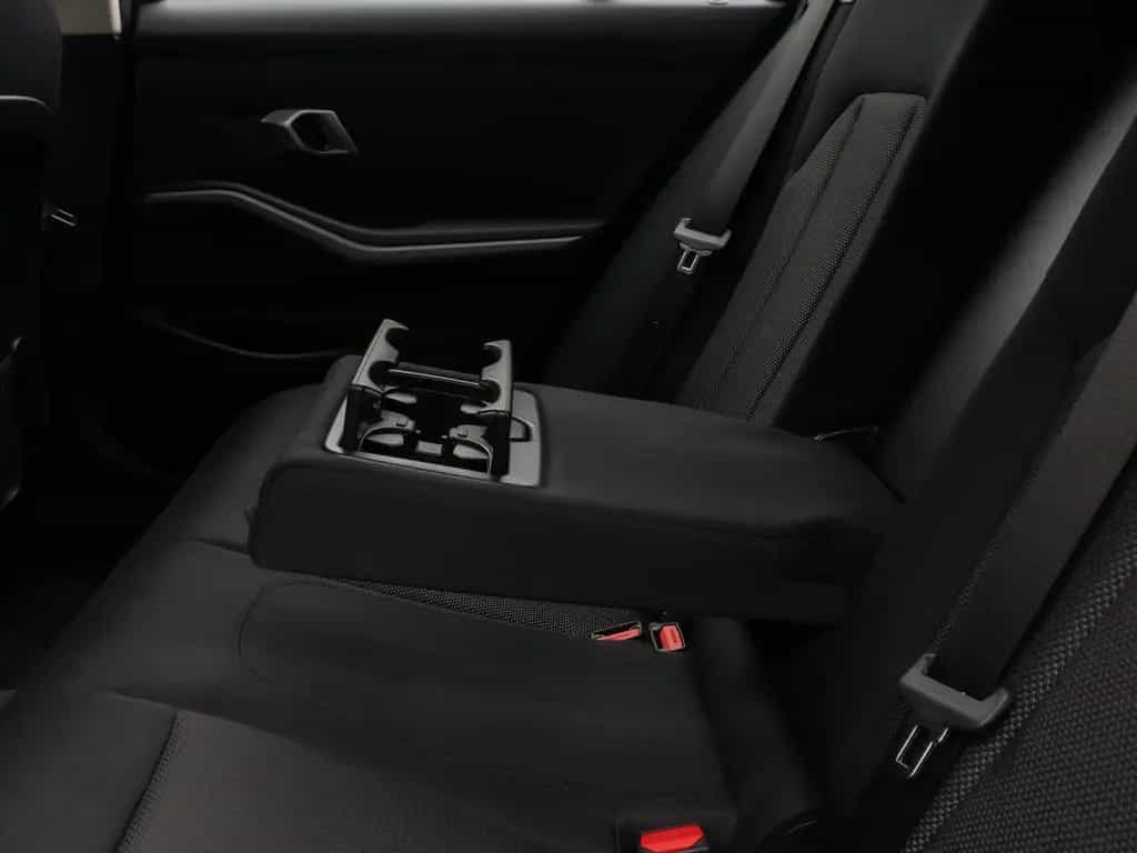 BMW 3 Series i DAB CockPit+ Widscreen Geschwindigkeitsreg 03/2023-photo-28