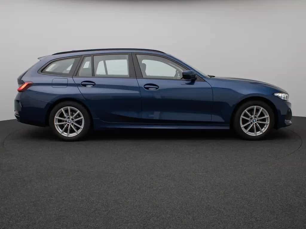 BMW 3 Series i DAB CockPit+ Widscreen Geschwindigkeitsreg 03/2023-photo-4