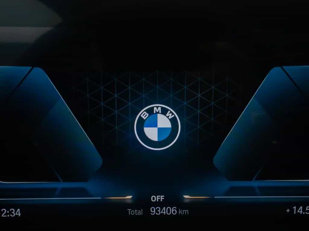 BMW 3 Series i DAB CockPit+ Widscreen Geschwindigkeitsreg 03/2023-photo-40