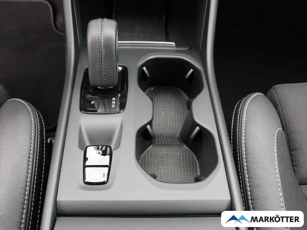 Volvo XC40 T4 Momentum Pro 2WD WHIPS/LED/SHZ/Tempomat 01/2020-photo-23