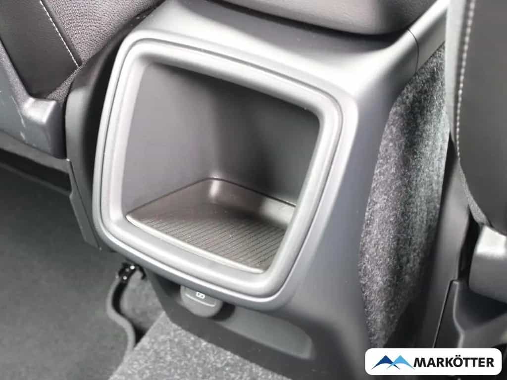 Volvo XC40 T4 Momentum Pro 2WD WHIPS/LED/SHZ/Tempomat 01/2020-photo-29