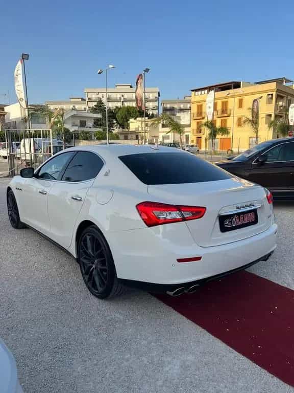 Maserati Ghibli V6 Diesel 275 CV 03/2017-photo-5