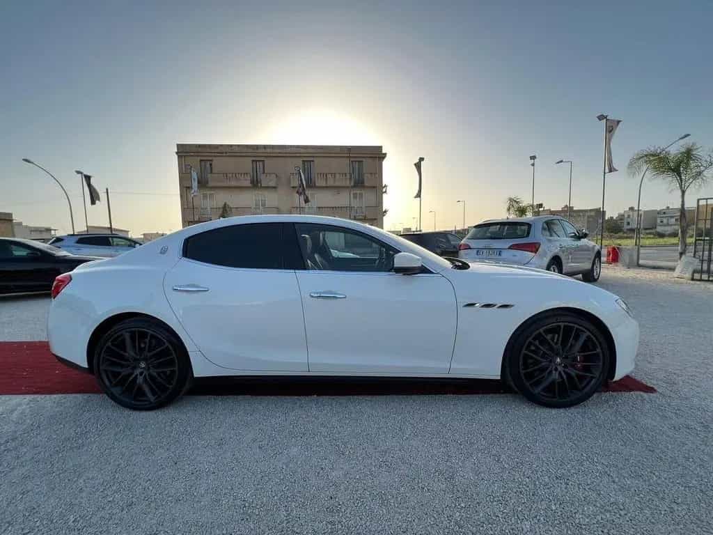 Maserati Ghibli V6 Diesel 275 CV 03/2017-photo-9