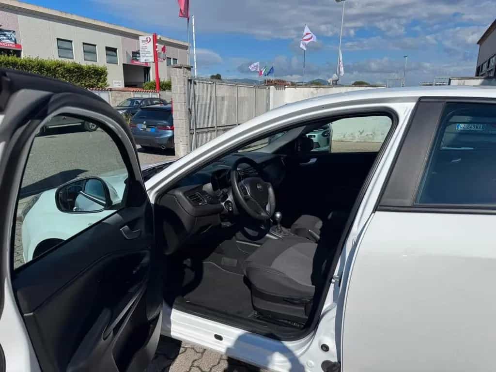Alfa Romeo Giulietta 1.6 JTDm 120 CV 05/2018-photo-11