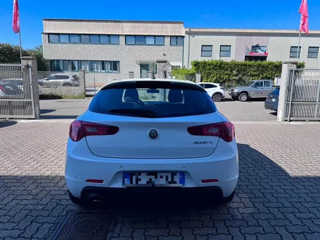 Alfa Romeo Giulietta 1.6 JTDm 120 CV 05/2018-photo-7