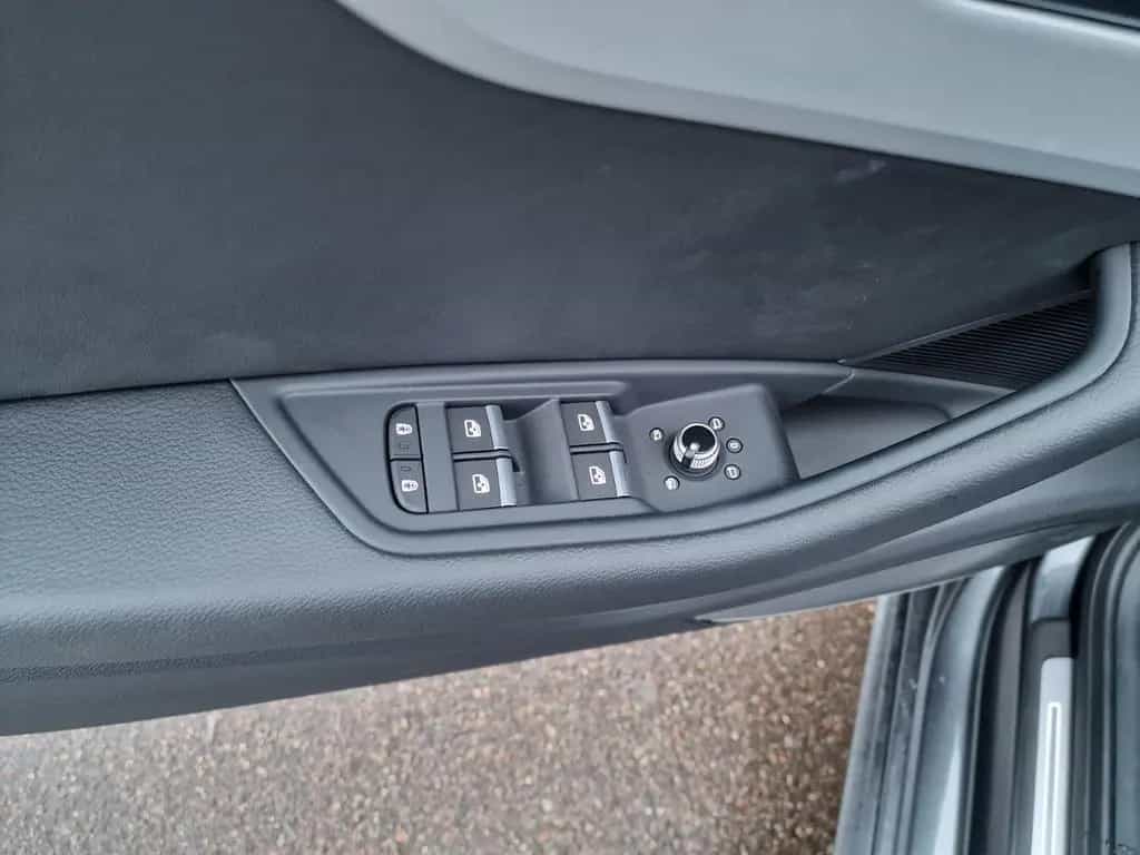 Audi A4 Avant 40 TDI quattro S-line AHK+NAVI+KAMERA+ 02/2022-photo-8