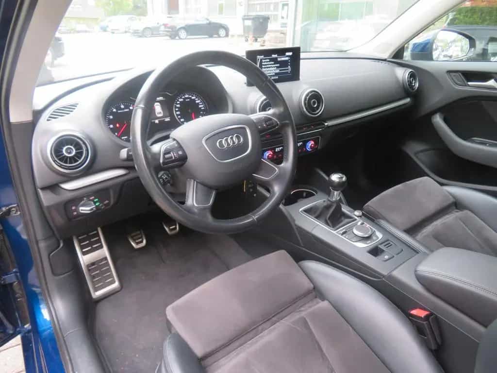Audi A3 1.4TFSI ultra SPORT XENON NAVI ALCANTARA AHK 12/2015-photo-9