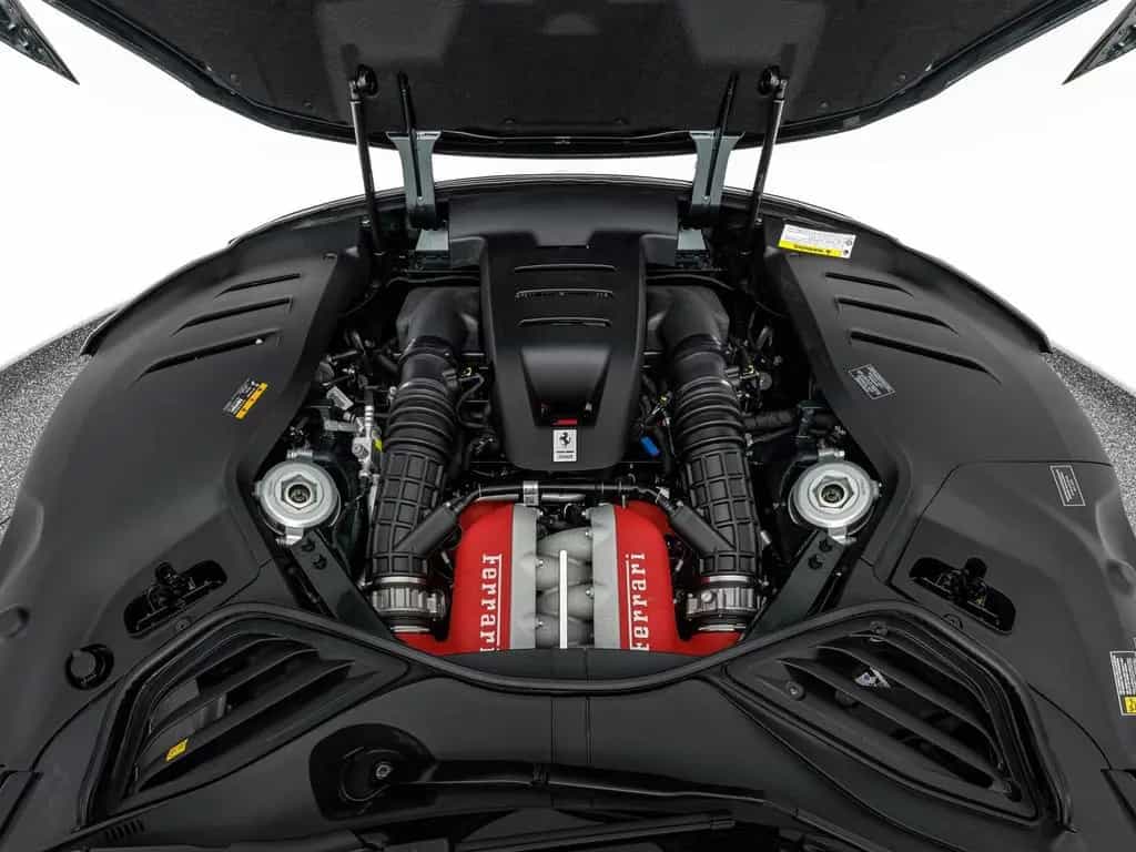 Ferrari Purosangue 08/2025-photo-29