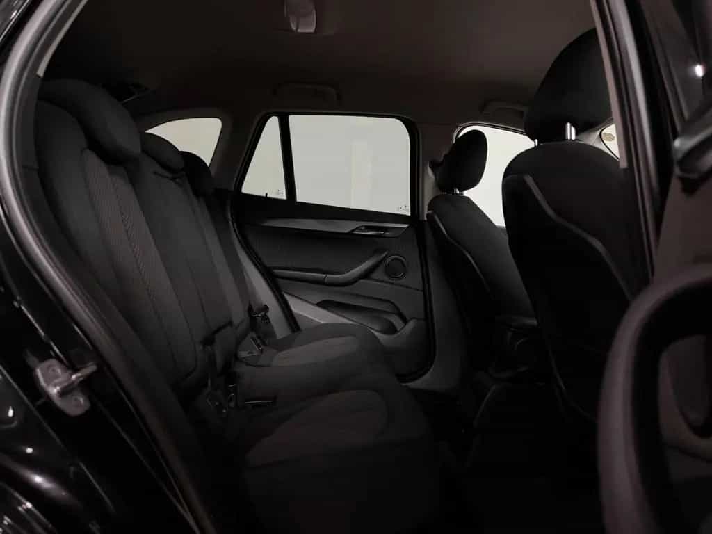 BMW X1 F48 2.0 TDI SHZ SPOTIFY ISOFIX KLIMA PDC 8X 03/2019-photo-13