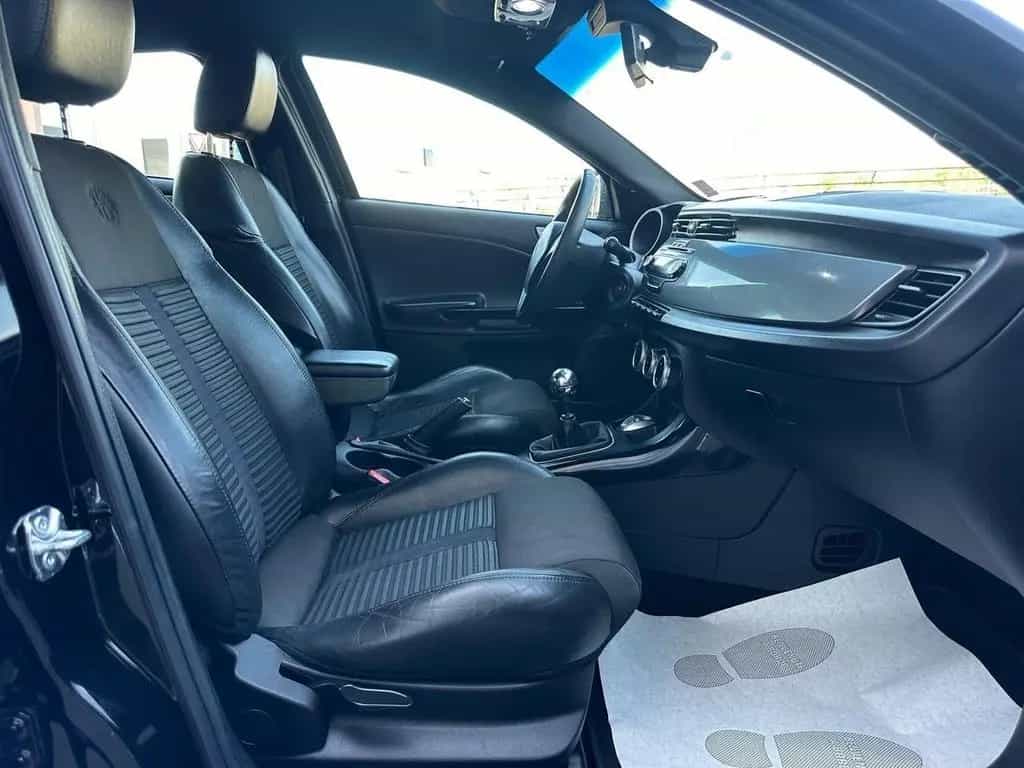 Alfa Romeo Giulietta 1.6 JTDm-2 105 CV Exclusive 06/2013-photo-10