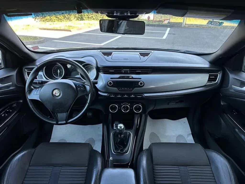 Alfa Romeo Giulietta 1.6 JTDm-2 105 CV Exclusive 06/2013-photo-11