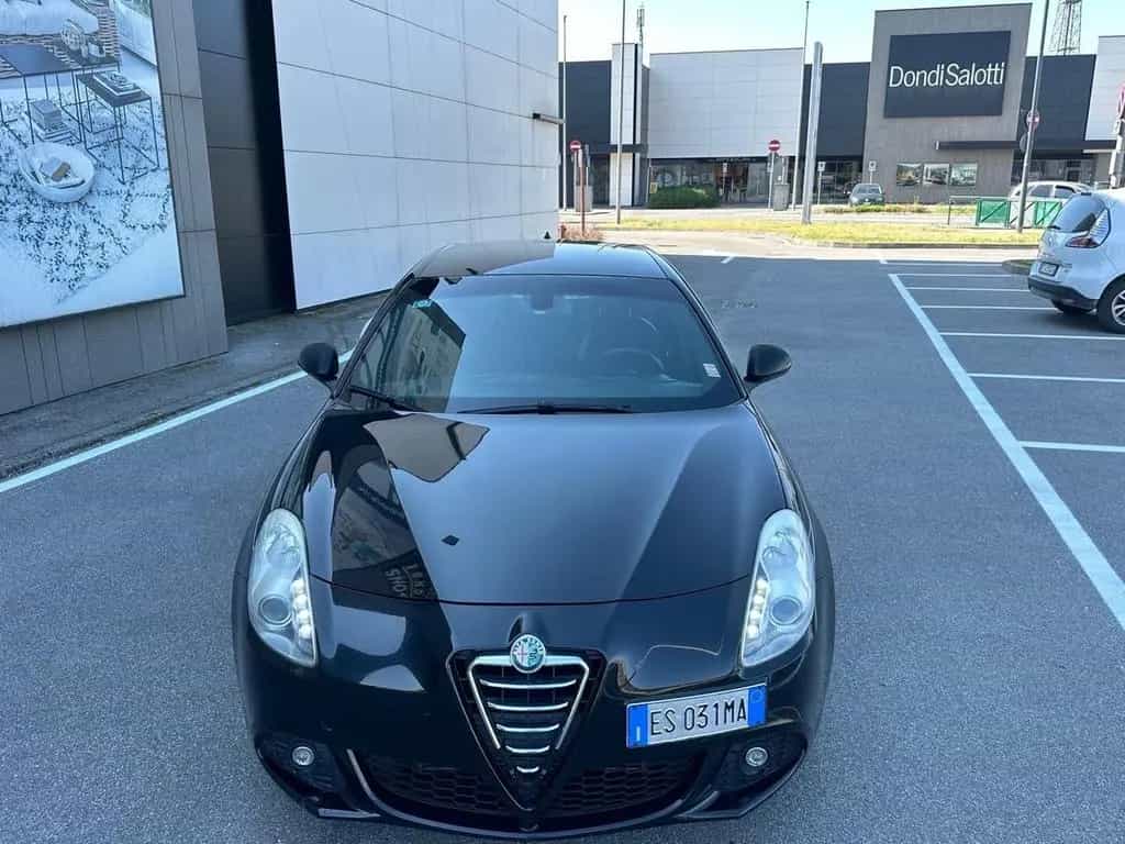 Alfa Romeo Giulietta 1.6 JTDm-2 105 CV Exclusive 06/2013-photo-2
