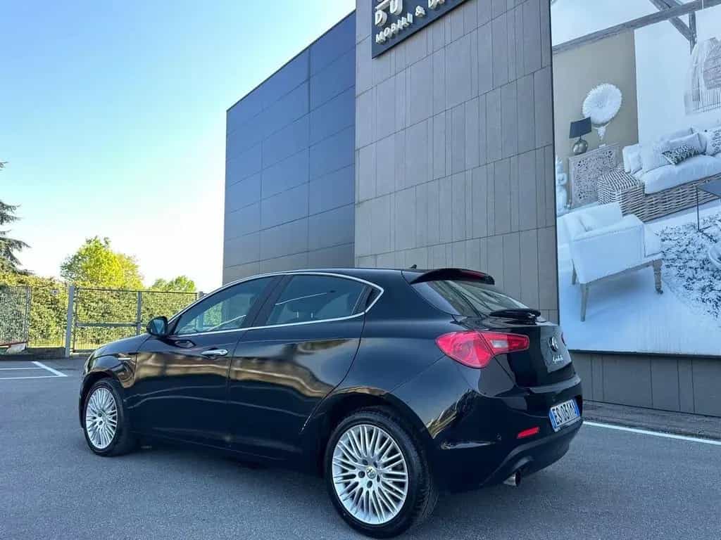Alfa Romeo Giulietta 1.6 JTDm-2 105 CV Exclusive 06/2013-photo-8