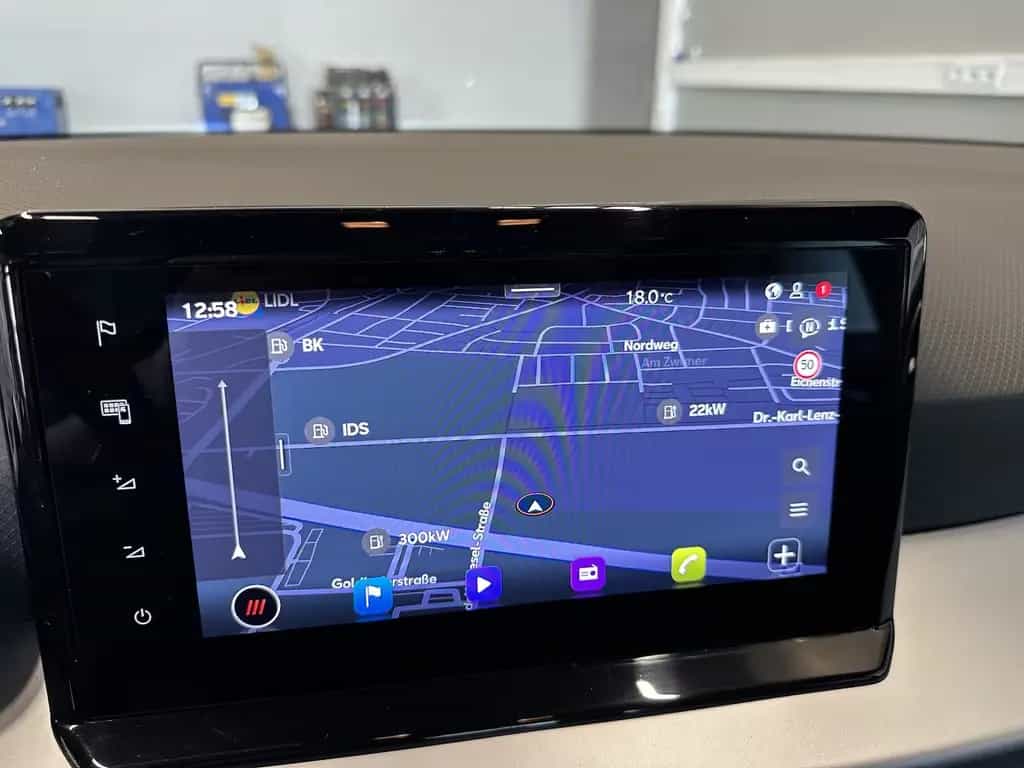 Seat Arona 1,0TSI DSG FR 18´´AHK Alcant. Full LED NAV 06/2025-photo-18