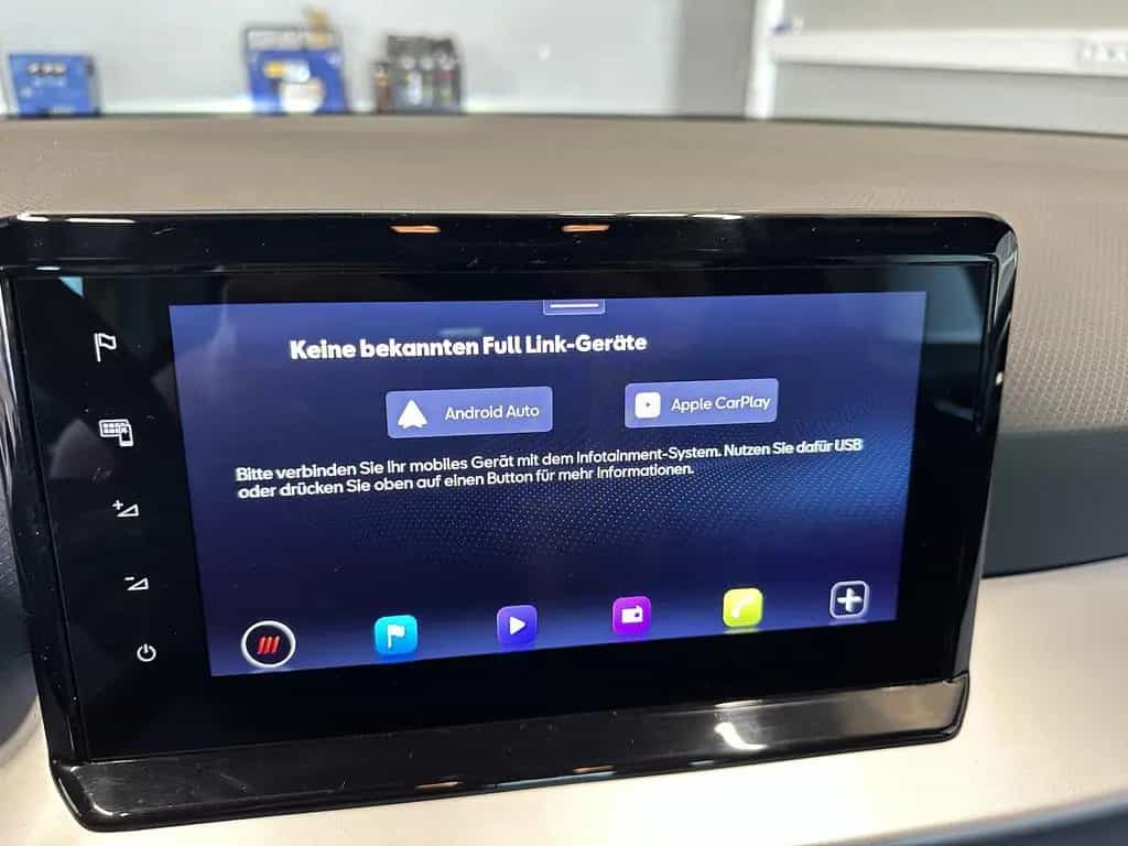 Seat Arona 1,0TSI DSG FR 18´´AHK Alcant. Full LED NAV 06/2025-photo-21