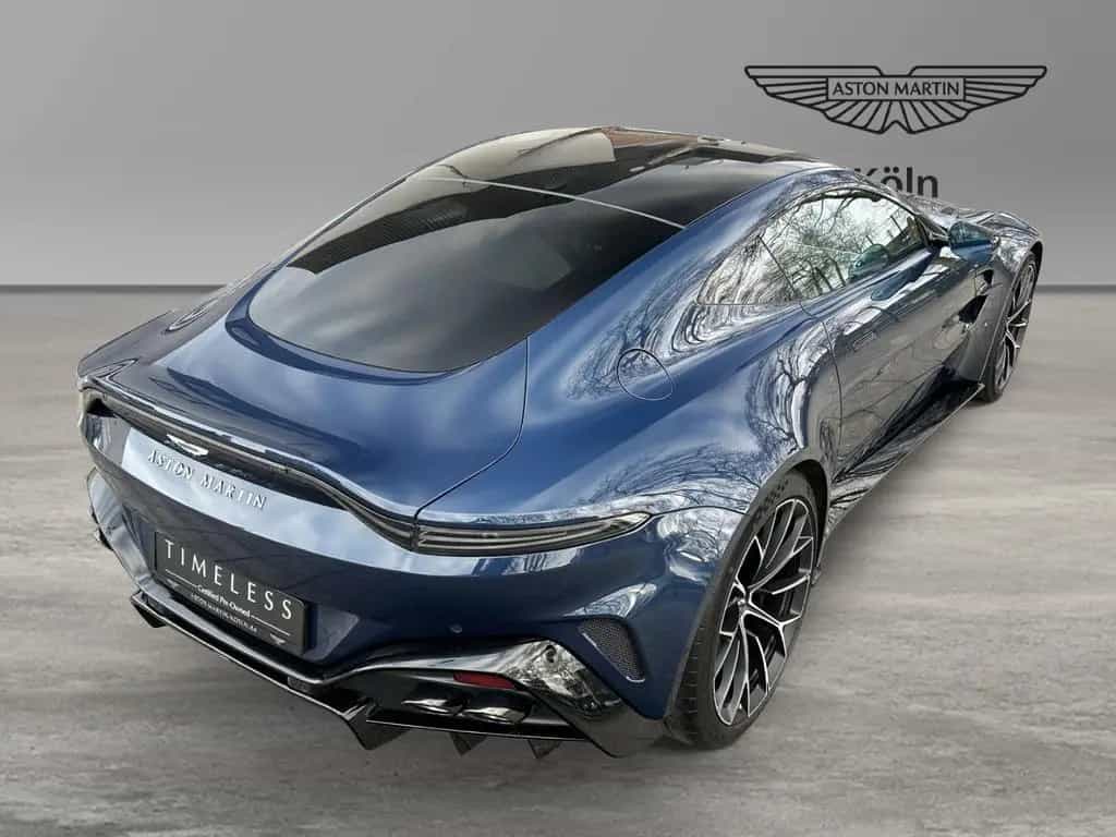 Aston Martin V8 Vantage Vantage Seychelles Blue Bowers & Wilkins 08/2024-photo-13