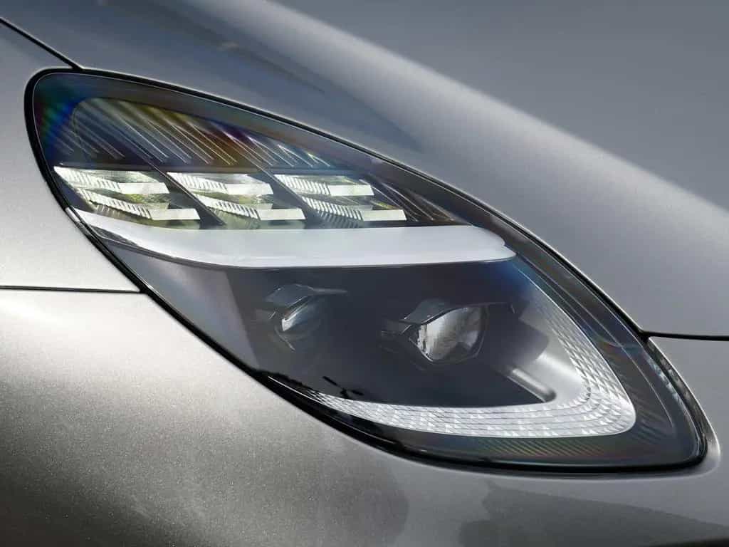 Aston Martin V8 Vantage Vantage Roadster Aluminite Silver / Onyx Black null-photo-19