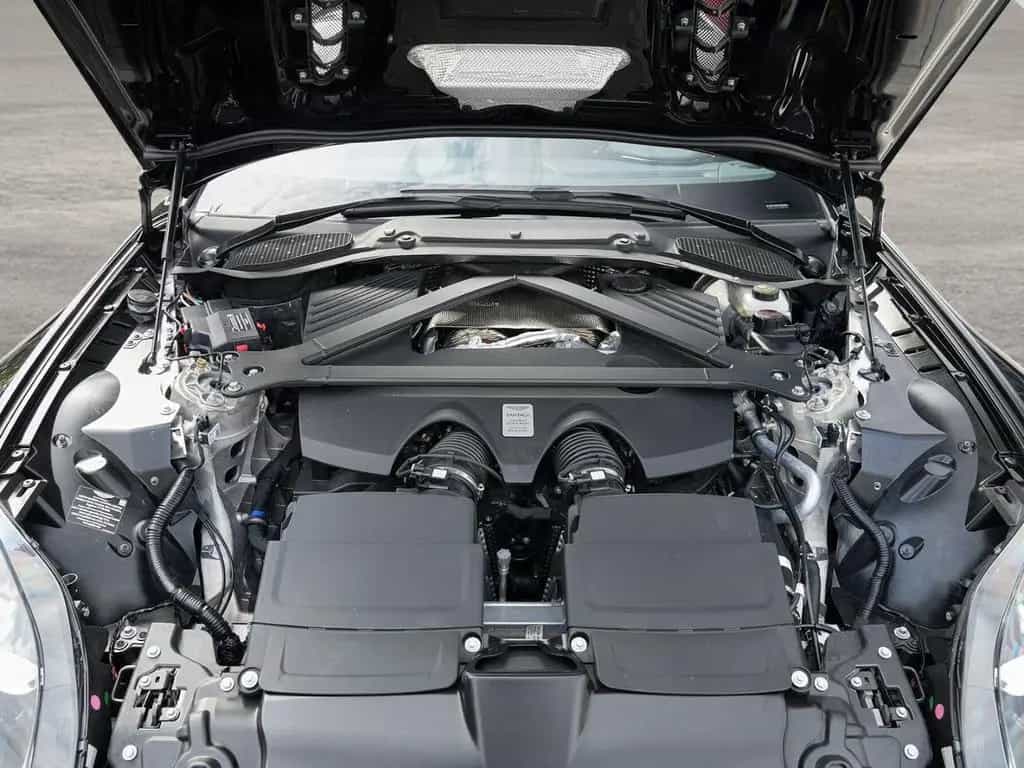 Aston Martin V8 Vantage Vantage Jet Black / Onyx Black V8 null-photo-15