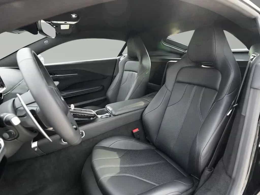 Aston Martin V8 Vantage Vantage Jet Black / Onyx Black V8 null-photo-18