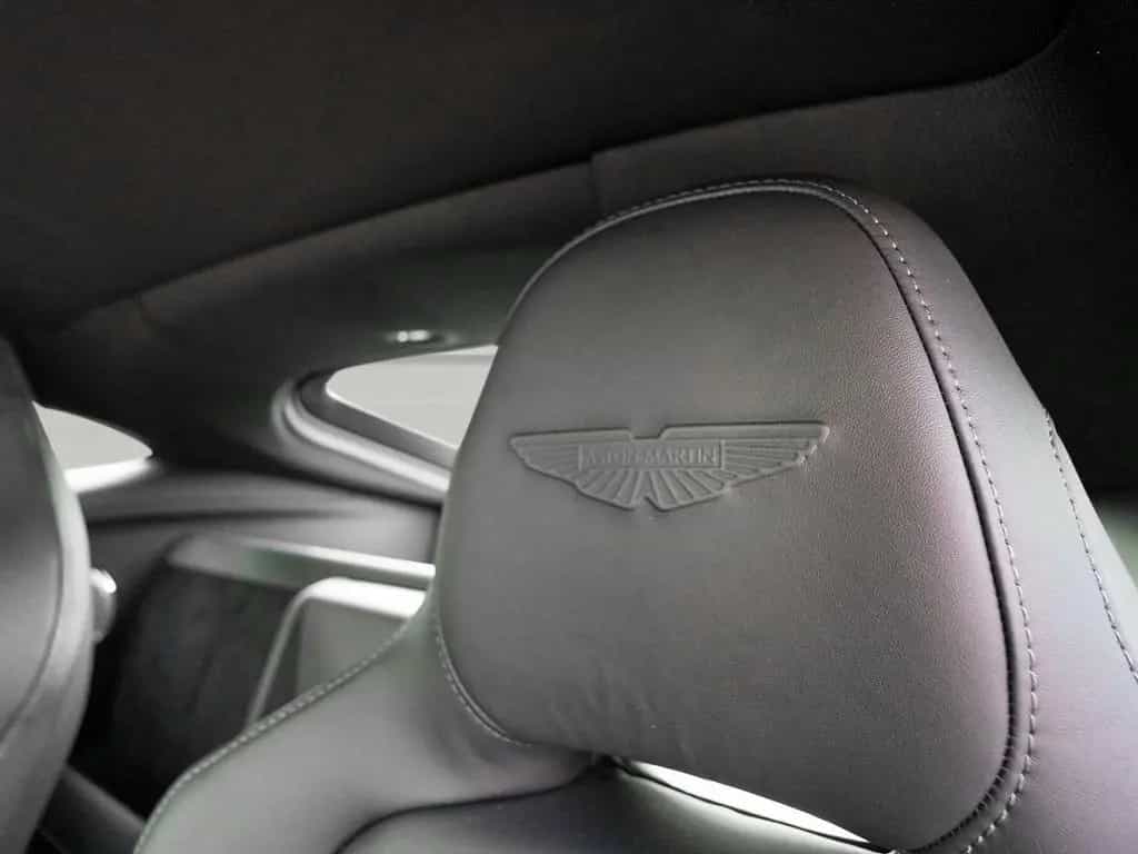Aston Martin V8 Vantage Vantage Jet Black / Onyx Black V8 null-photo-19