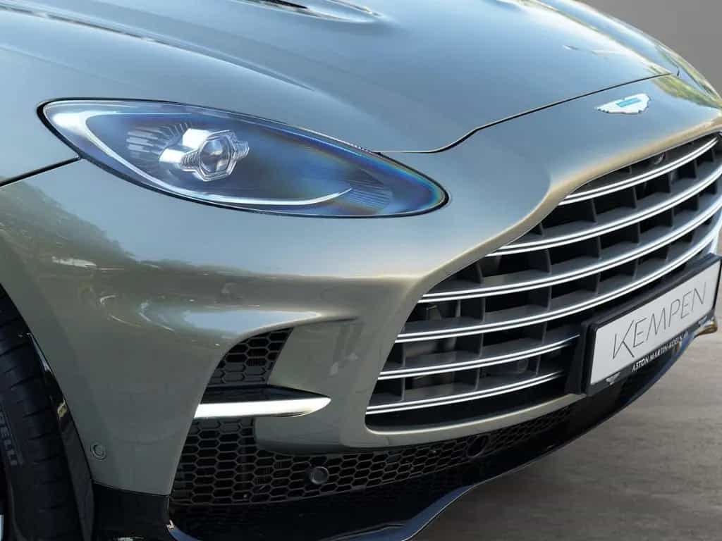 Aston Martin DBX 707 Titanium Grey / Onyx Black 02/2026-photo-15