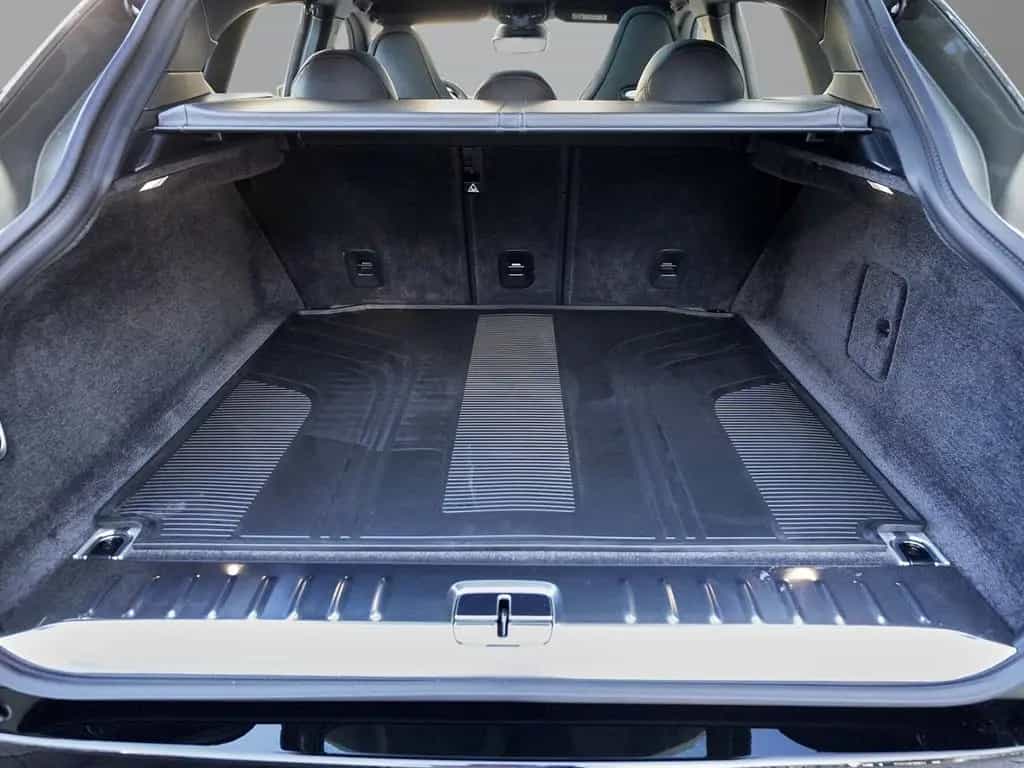 Aston Martin DBX 707 Titanium Grey / Onyx Black 02/2026-photo-33
