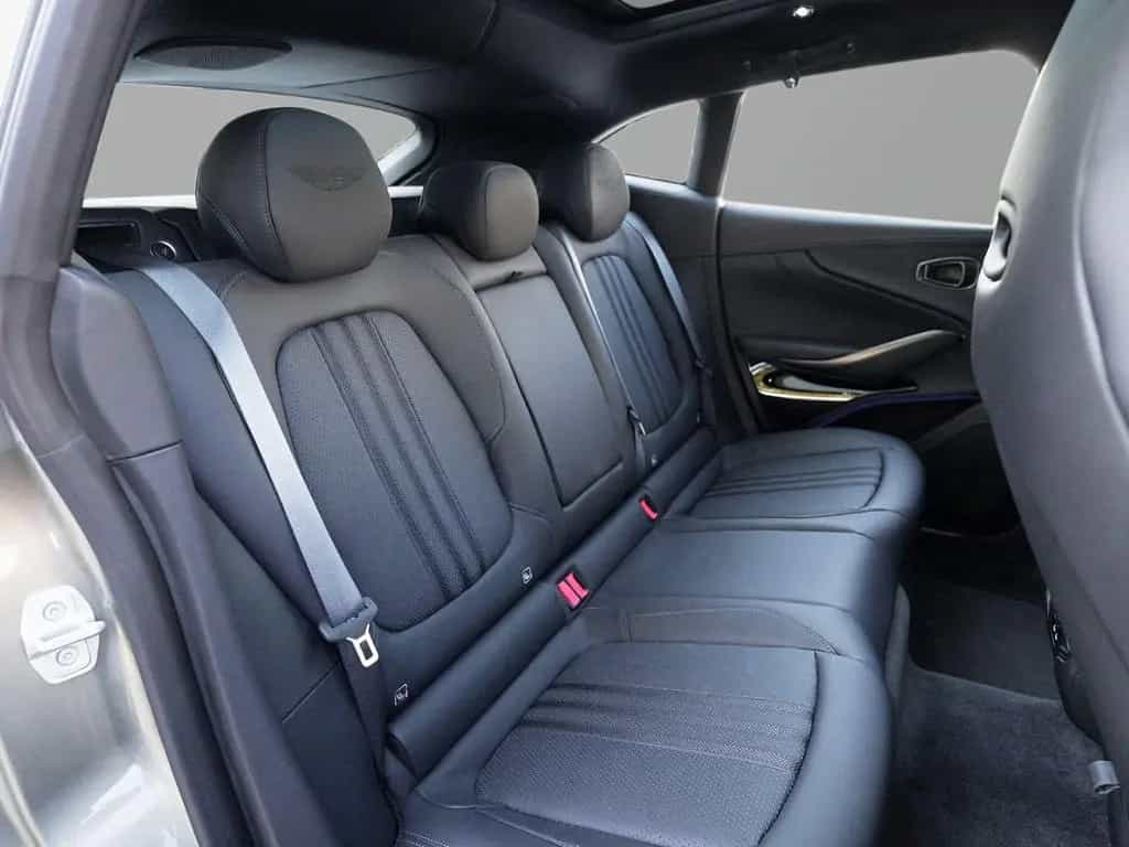 Aston Martin DBX 707 Titanium Grey / Onyx Black 02/2026-photo-38