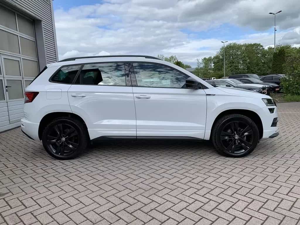Skoda Karoq 1.5TSI DSG Sportline AHK+CANTON+Virtual 06/2019-photo-3