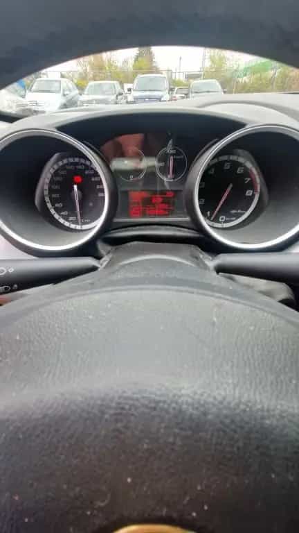 Alfa Romeo Giulietta Super 10/2011-photo-9