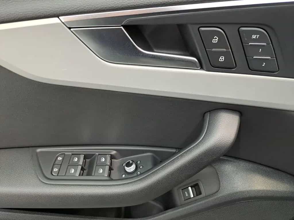 Audi A4 Avant 35 TFSI S tronic advanced LED NAVI SHZ 02/2023-photo-11