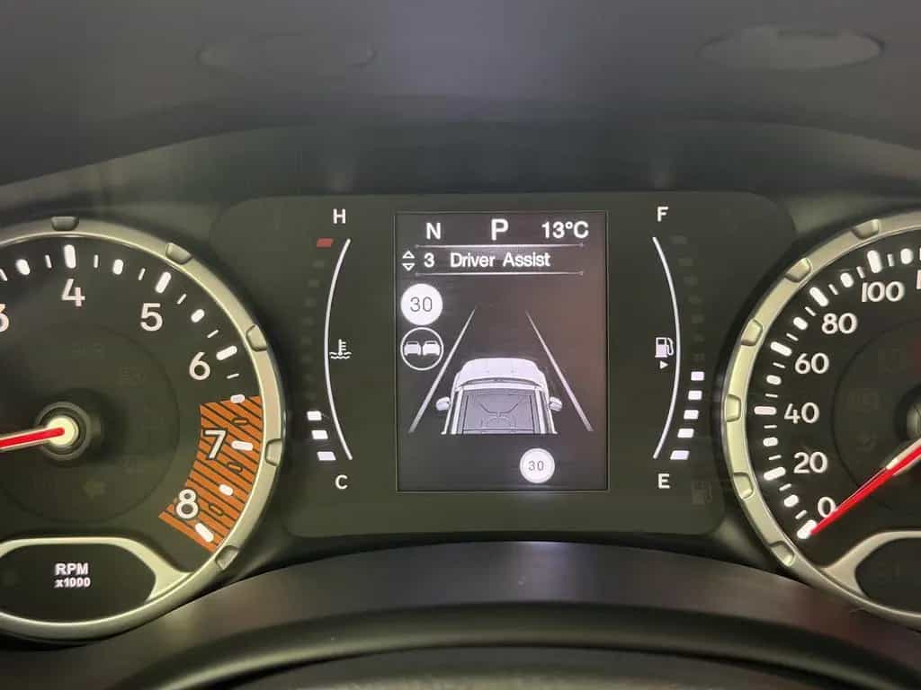 Jeep Renegade Longitude FWD Automatik *1.Hand* 08/2019-photo-20