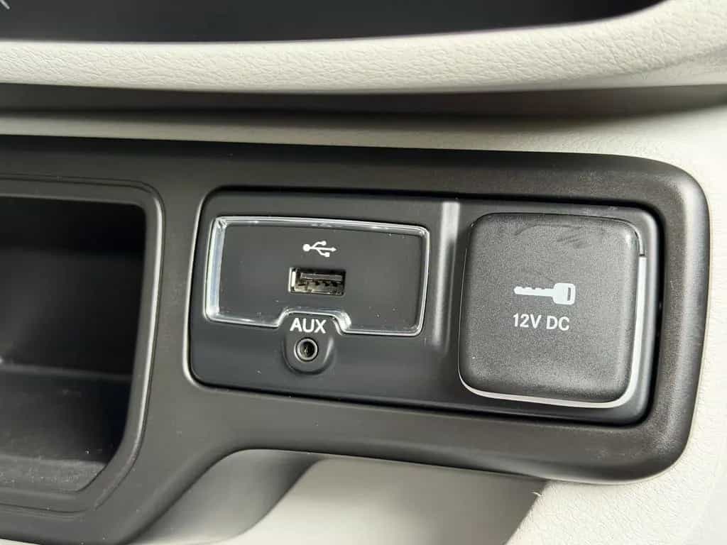 Jeep Renegade Longitude FWD Automatik *1.Hand* 08/2019-photo-35