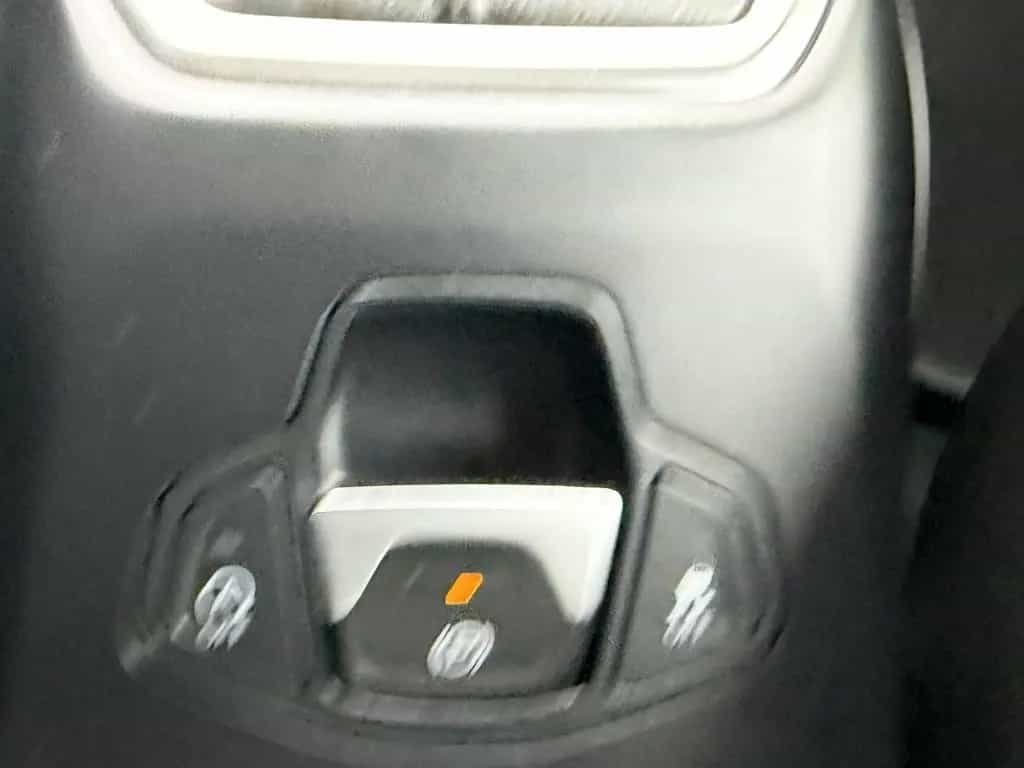 Jeep Renegade Longitude FWD Automatik *1.Hand* 08/2019-photo-36