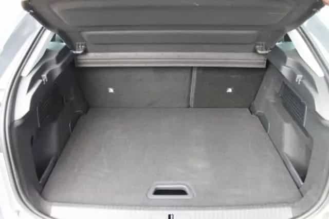 Citroën C4 Feel Puretech 130 EAT8 09/2021-photo-5