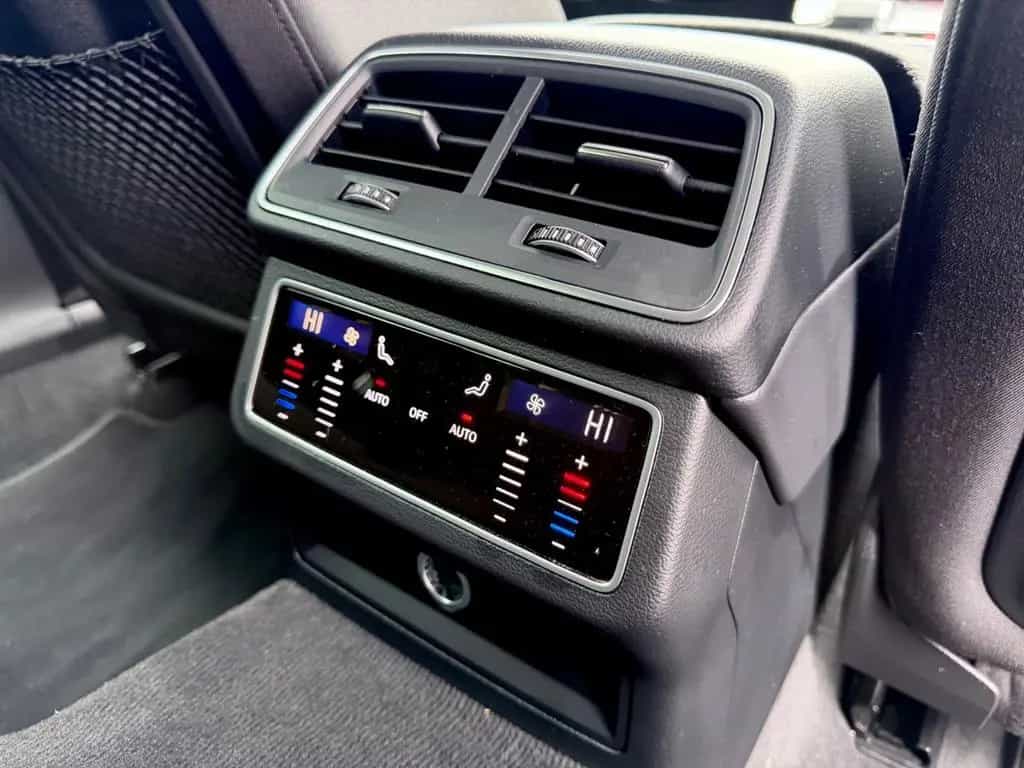 Audi A6 Avant 45 TDI quattro sport /LED/ACC/CAM/ 12/2022-photo-21
