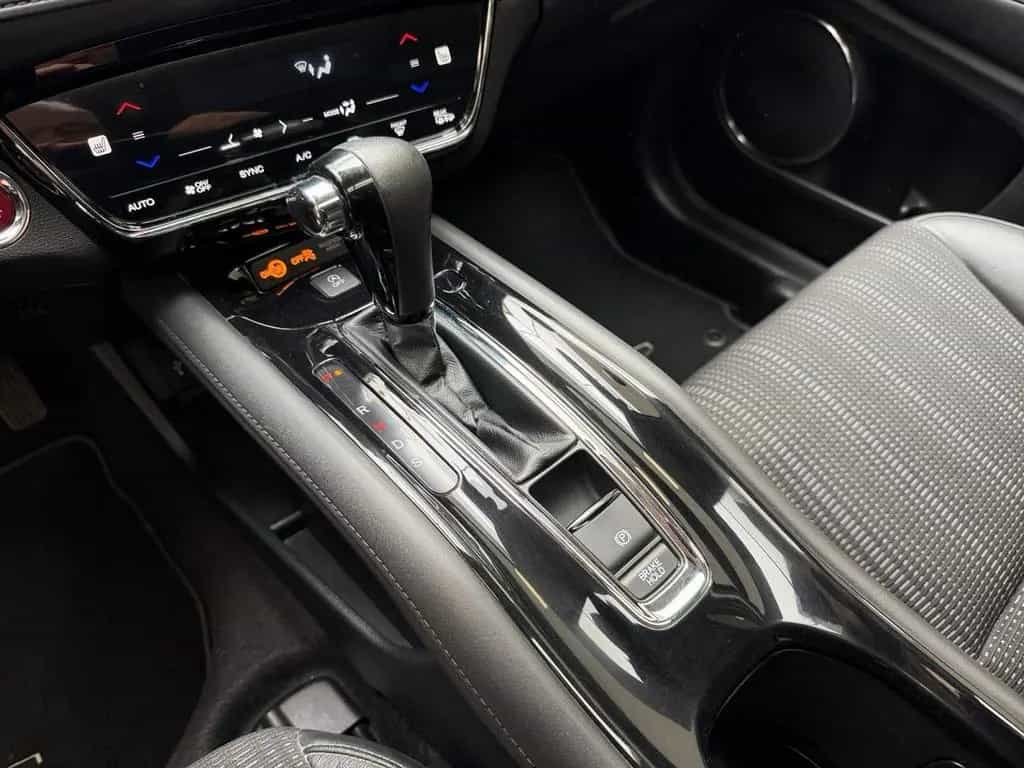 Honda HR-V 1.5 VTEC Executive*PANO*NAVI*KAM*SPUR 02/2018-photo-12