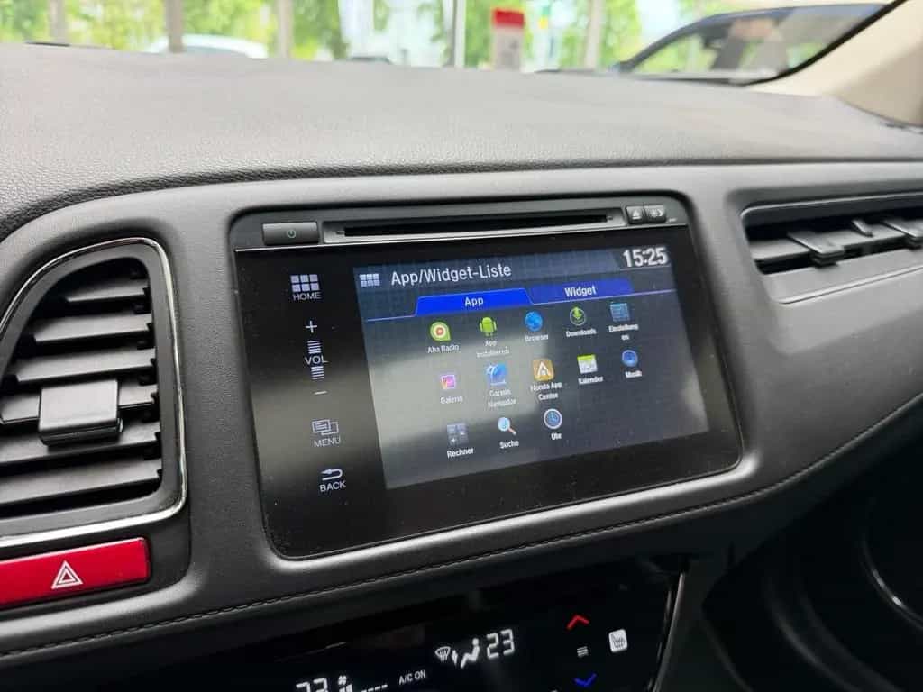 Honda HR-V 1.5 VTEC Executive*PANO*NAVI*KAM*SPUR 02/2018-photo-18